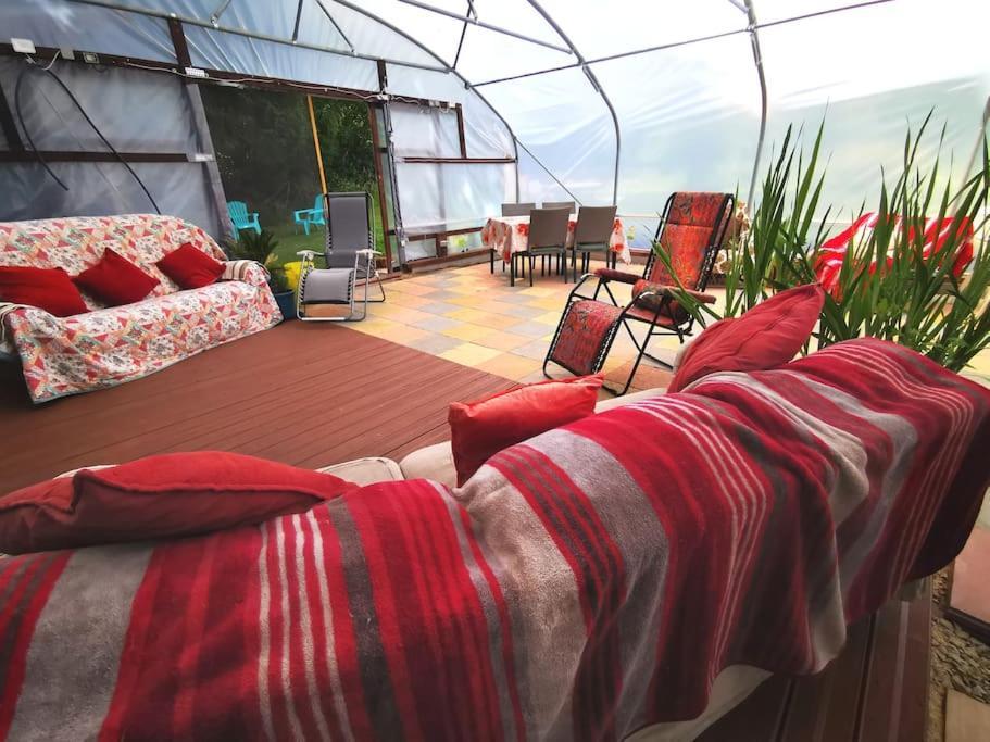 Country Side Haven Two Double Ensuite Bedrooms Couples Exclusive Rate Offered Saint-Michel-de-Montjoie 外观 照片