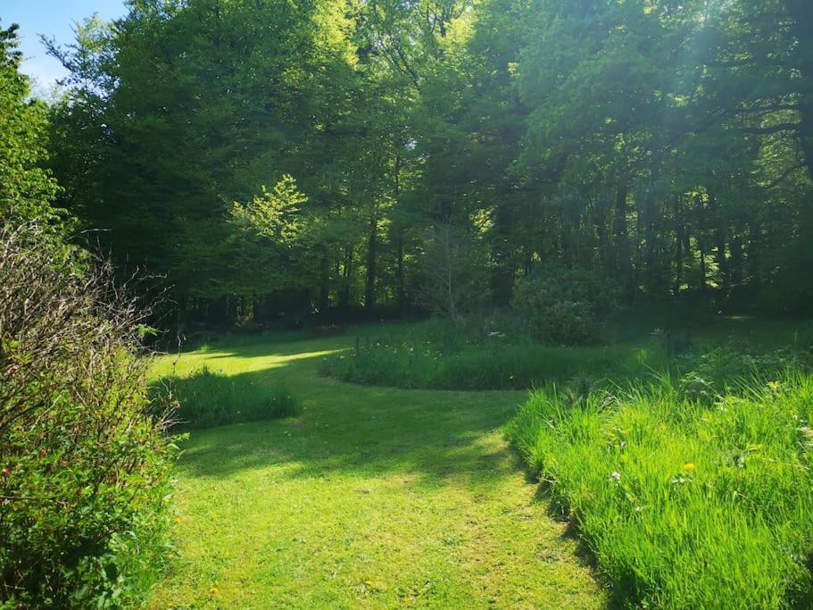 Country Side Haven Two Double Ensuite Bedrooms Couples Exclusive Rate Offered Saint-Michel-de-Montjoie 外观 照片